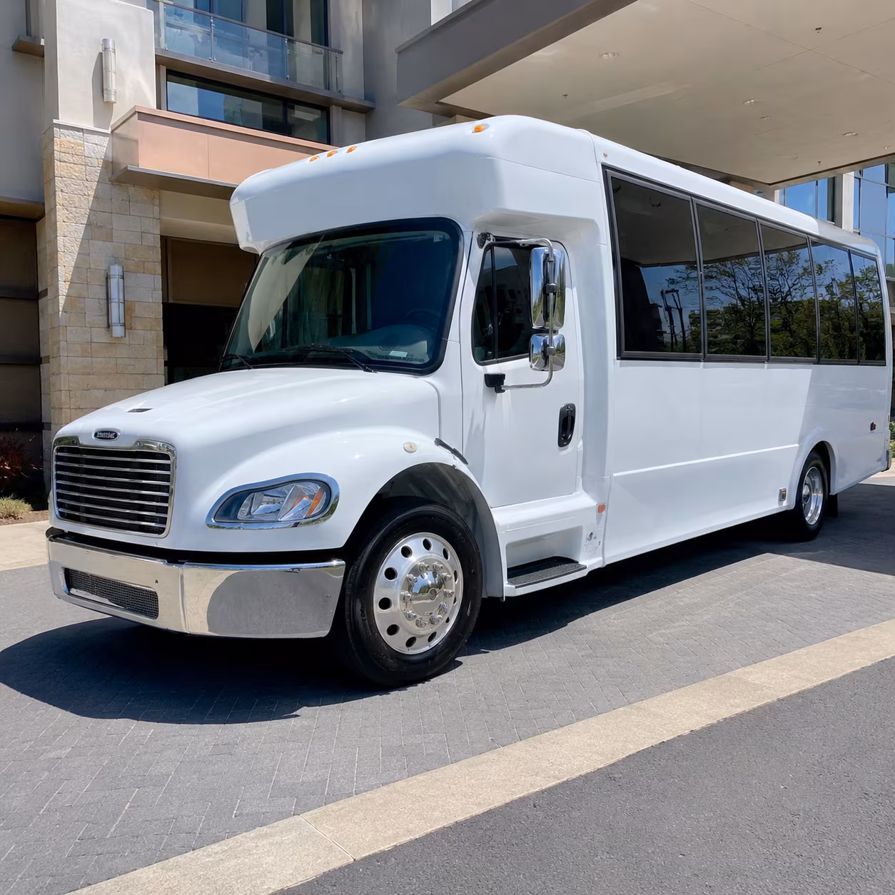 charter buses for minnesota zoo and science center field trips