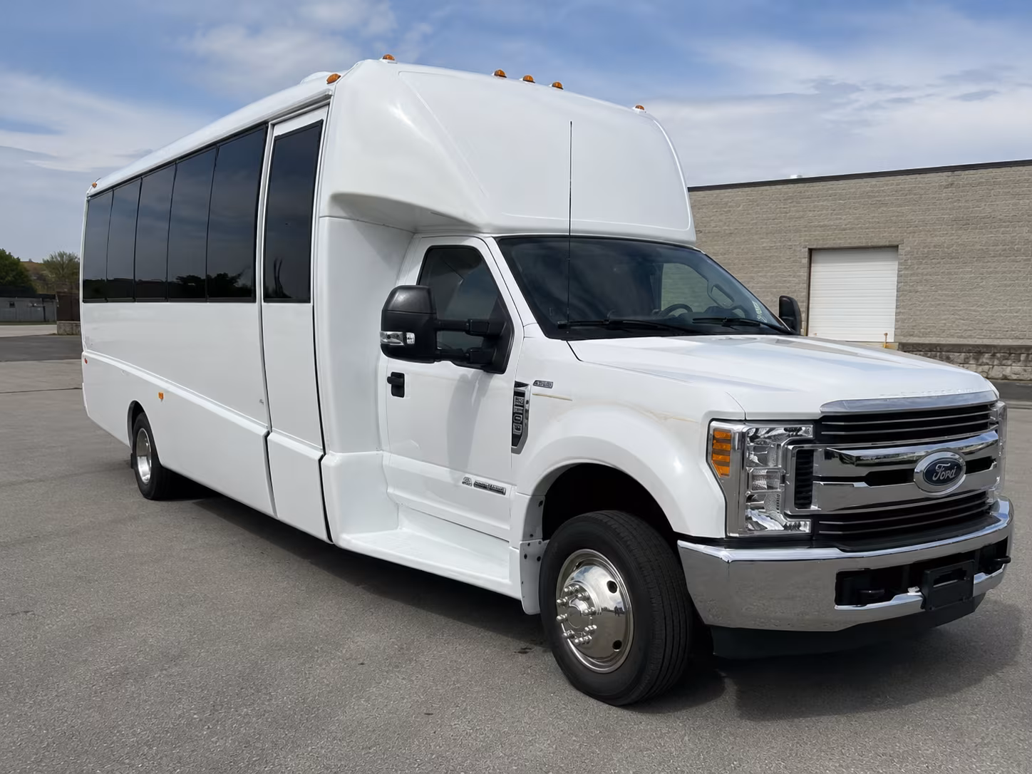 find the perfect transportation for your next prom 3
