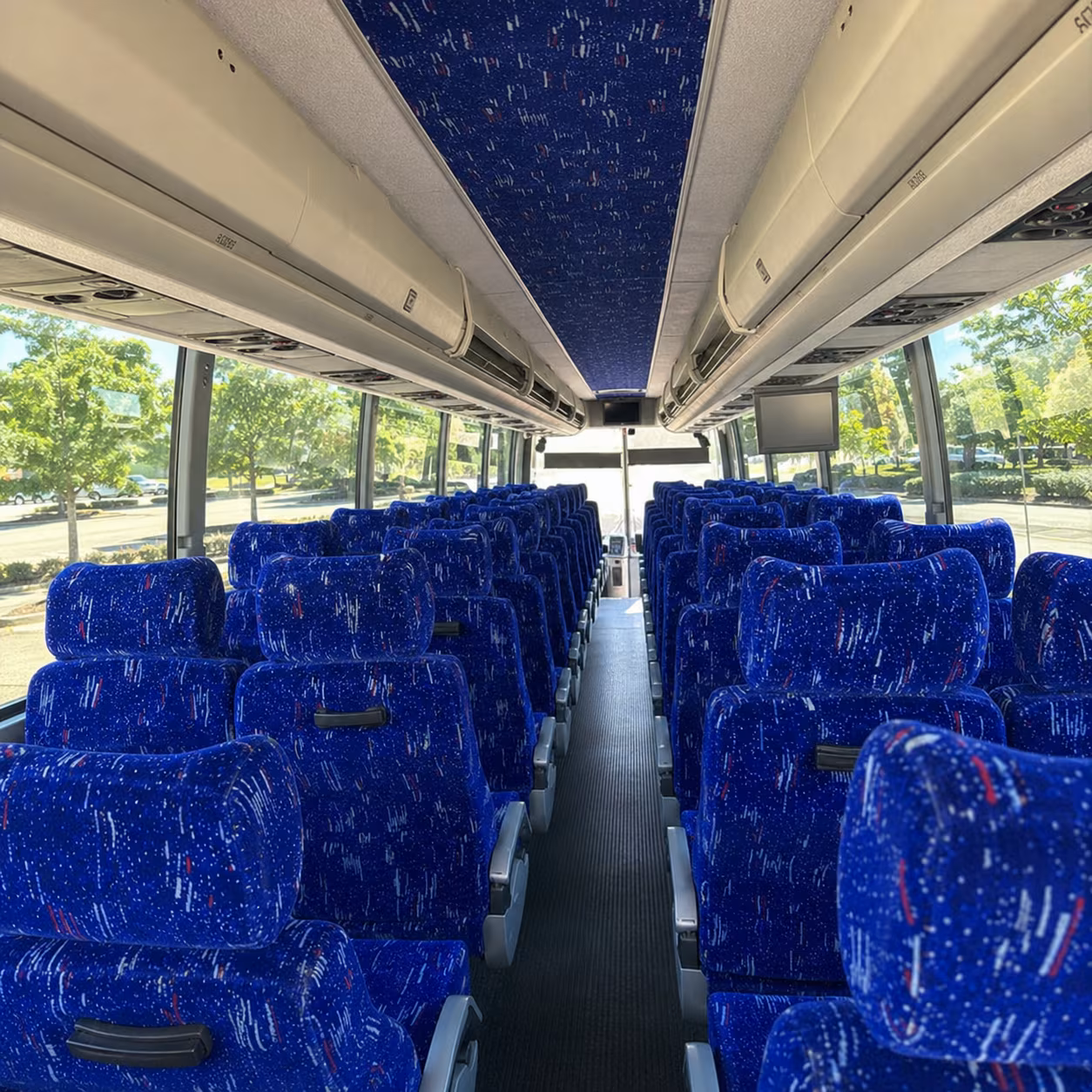 mission trip and volunteer outreach buses in woodbury minnesota