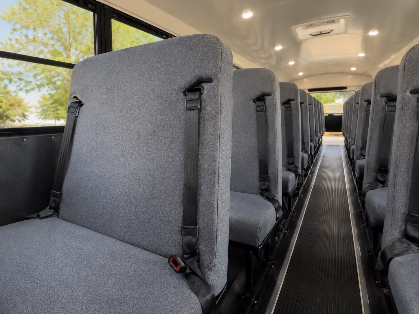 school bus rentals for woodbury area history and cultural field trips