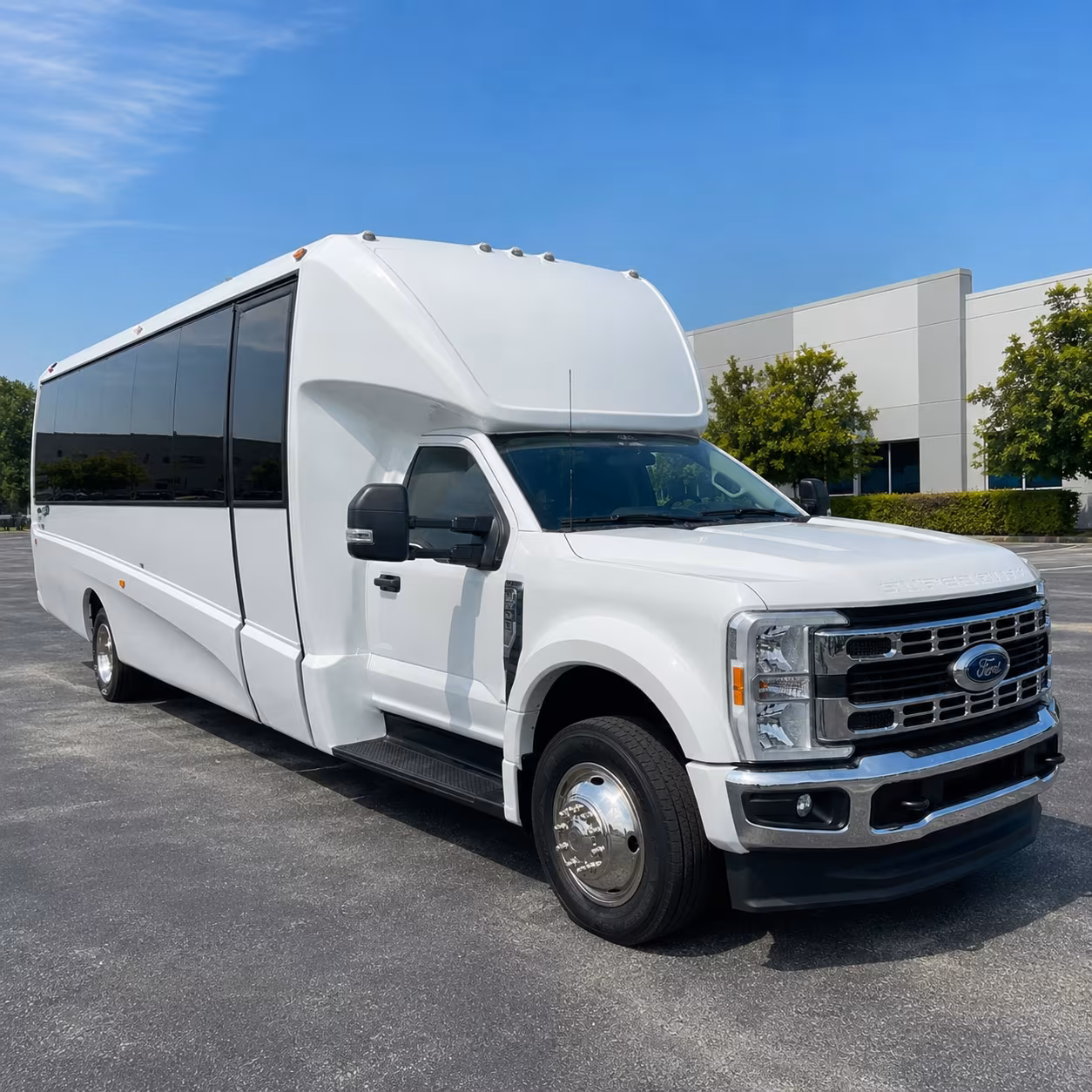 school field trip and educational group buses in woodbury