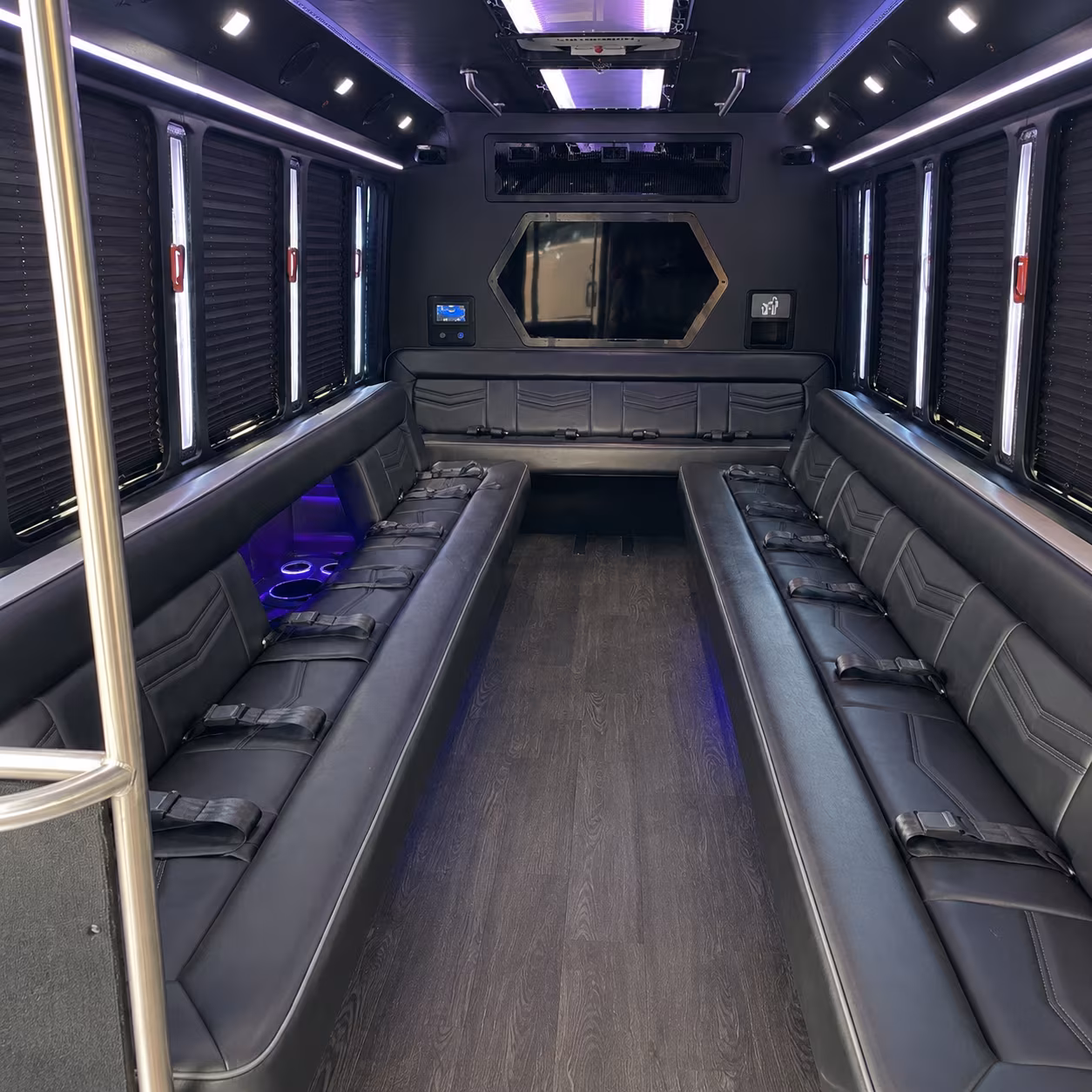 woodbury 18 passenger party bus interior