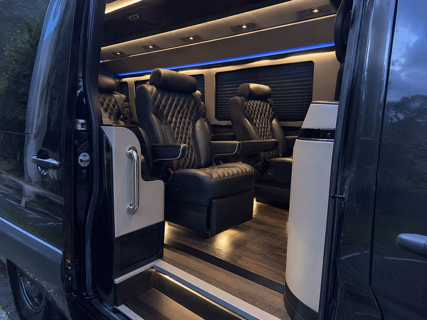 woodbury concert transportation onboard seating
